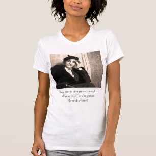 Camiseta Não há nenhum pensamento perigoso; thinki…