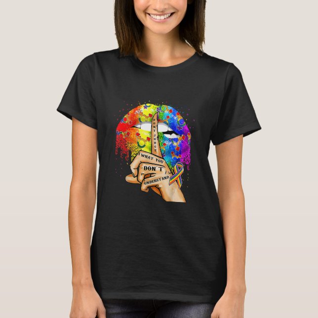 Camiseta Não julgue o que você não entende Lgbt Pride L (Frente)