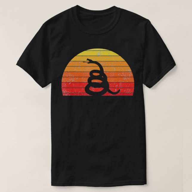 Camiseta Não lance o Patriota em mim, Gadsden Cobra Flag Gi (Frente do Design)