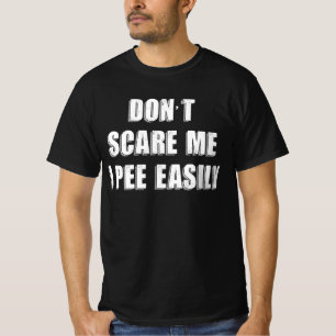 Camiseta Não Me Assuste Eu Peço Facilmente Halloween Sarcás
