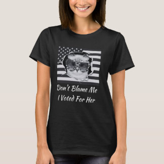 Camiseta Não Me Culpe Eu Votei Nela Gato Bandeira Americana
