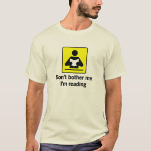 Camiseta Não me incomode que eu estou lendo