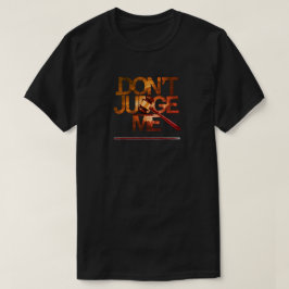 Camiseta "Não me julgue que tive fusão na coluna"
