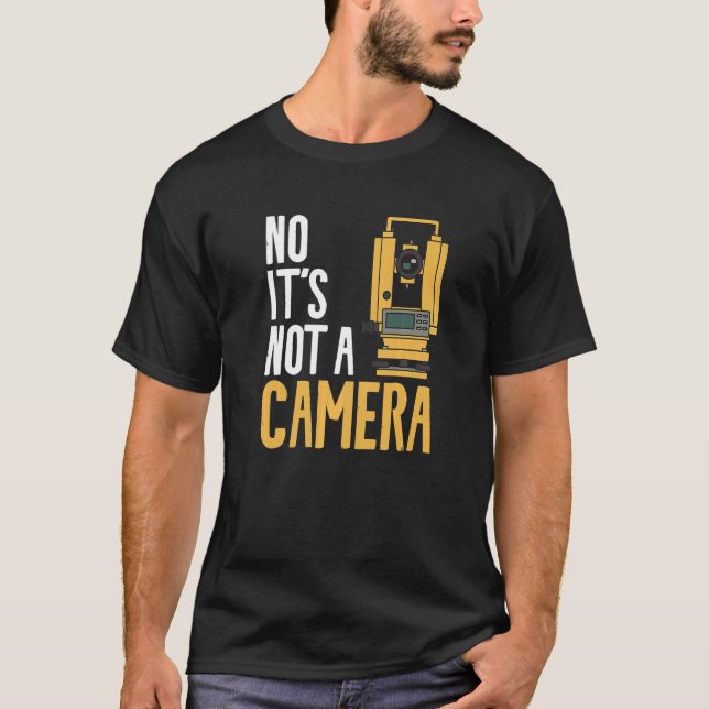 Camiseta Não, não é um inquérito sobre a terra das câmeras  (Frente)