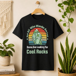 Camiseta Não Nem Todos Que Vagam Estão Perdidos Vintage