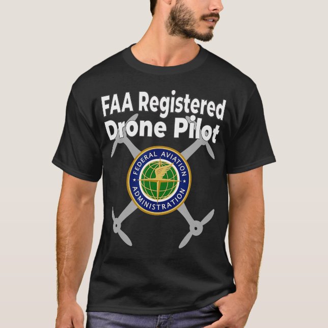 Camiseta Não perturbe o piloto de drones certificados pela  (Frente)