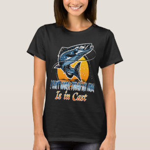 Camiseta Não posso trabalhar hoje meu braço está no Cast Vi