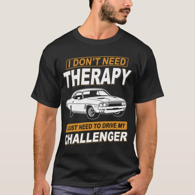 Camiseta NÃO PRECISO DE TERAPIA Dodge Challenger 1973 (Frente)