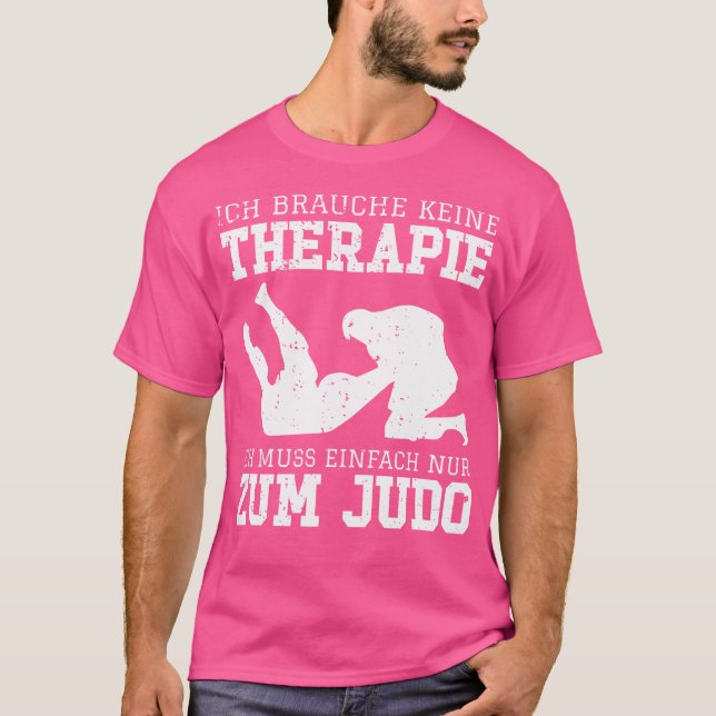 Camiseta Não Preciso De Terapia Só Preciso De Judo (Frente)