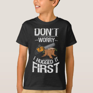 Camiseta Não se preocupe, eu abracei-o primeiro homem de re