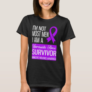 Camiseta Não Sou a Maioria dos Homens Sou um Sobrevivente d