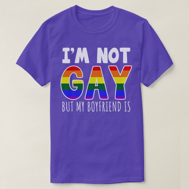 Camiseta Não Sou Gay, Mas Minha Namorado É (Frente do Design)