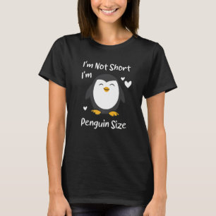 Camiseta Não sou pequeno, sou pinguim de tamanho engraçado.