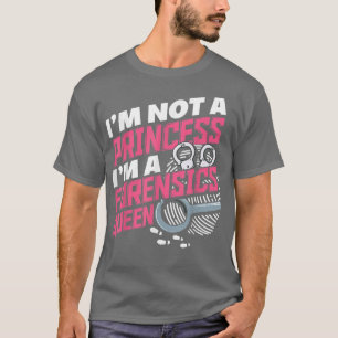 Camiseta Não sou uma princesa, sou uma rainha da ciência