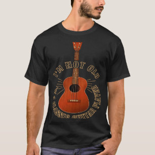 Camiseta Não Sou Velho Sou um Toca Violão Clássico