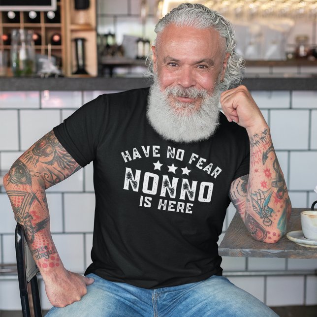 Camiseta Não Tenha Medo Não Está Aqui Vovô Italiano Engraça (Have No Fear Nonno Is Here Funny Italian Grandpa T-Shirt
)