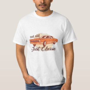 Camiseta Não Velho Apenas Clássico
