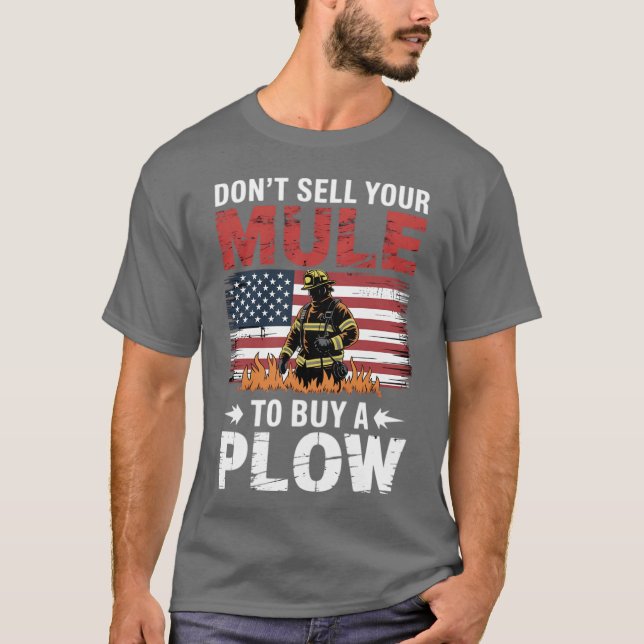 Camiseta Não Venda Sua Mula Para Comprar Um Arado (Frente)