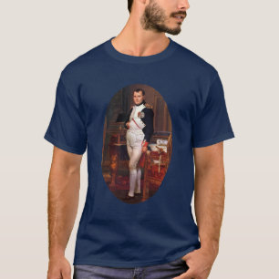 Camiseta Napoleon que levanta em seu estudo