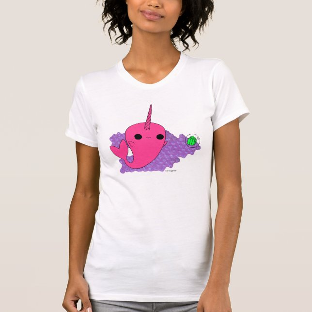 Camiseta Narwhal (bolhas roxas) (Frente)