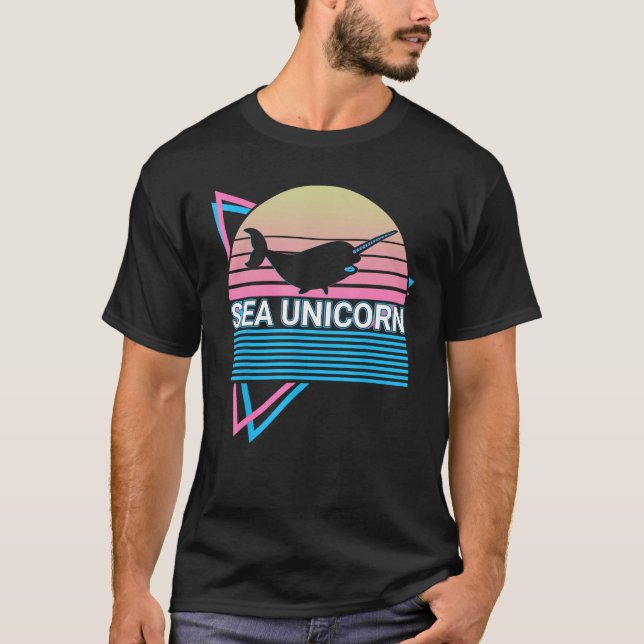Camiseta Narwhal Retro Sea Unicorn (Frente)