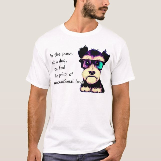 Camiseta Nas patas de um cão (Frente)