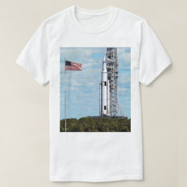 Camiseta NASA SLS Sistema de Lançamento Espacial Foguete na