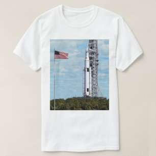 Camiseta NASA SLS Sistema de Lançamento Espacial Foguete na
