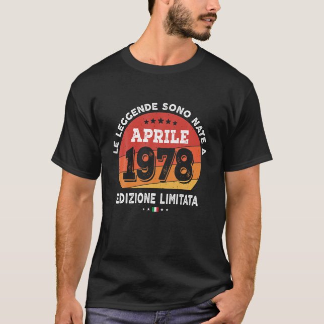 Camiseta Nascer De Legendas Em Abril De 1978 44 Aniversário (Frente)