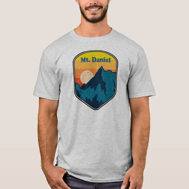 Camiseta Nascer do sol no Mt. Daniel Washington (Frente)
