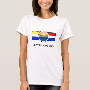 Camiseta Nascer do sol no oceano com cores primárias e list