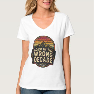 Camiseta Nascido Na Década Errada Montanha Vintage Retro