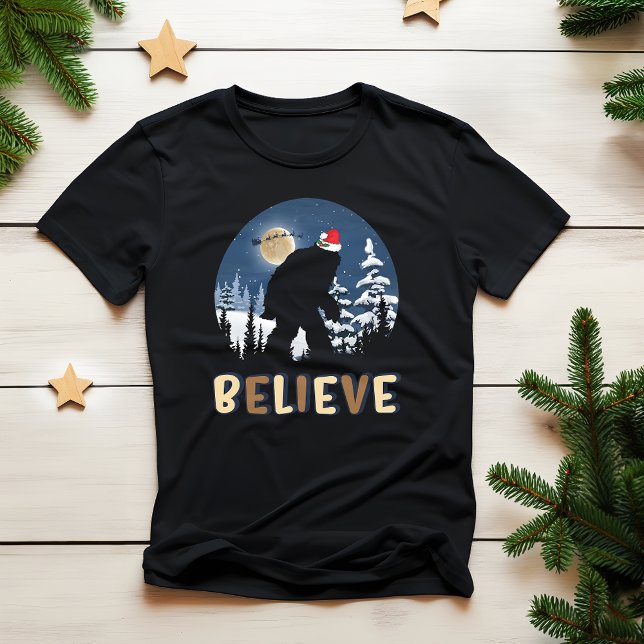 Camiseta Natal Acredita Que O Pé-Grande Engraçado Fodasse X (Criador carregado)
