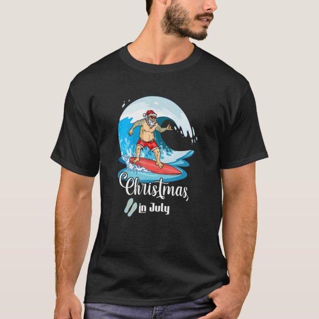Camiseta Natal Em Julho Papais noeis Surf Summer Beach (Frente)