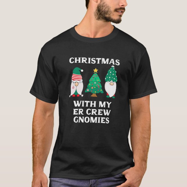 Camiseta Natal ER Crew Gnomies Gnomies Enfermeira Engraçada (Frente)