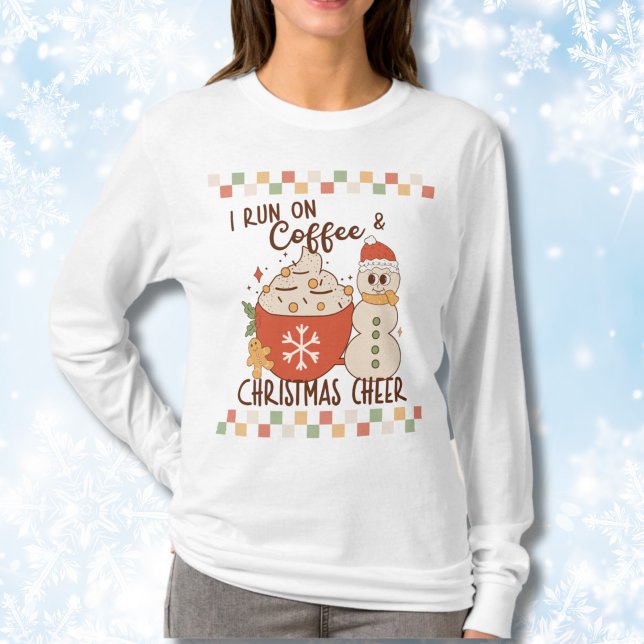 Camiseta Natal Feio (I run on Coffee and Christmas Cheer Retro Christmas Shirt)
