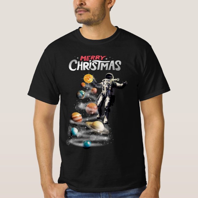 Camiseta Natal no Astronauta do Sistema Solar no Espaço (Frente)