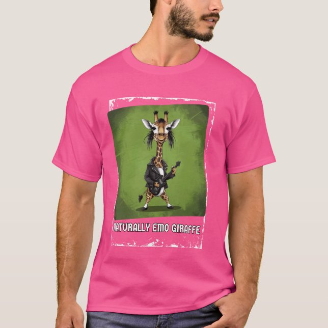 Camiseta Naturalmente Emo Giraffe Funny Emo Music Girafes E (Frente)
