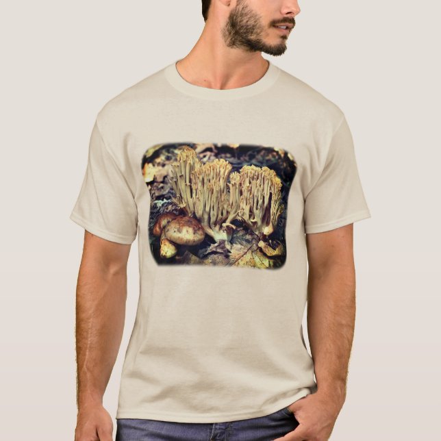 Camiseta Natureza de Cogumelos Selvagens Mistos (Frente)