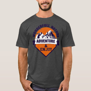 Camiseta Natureza Selvagem Estilo Desenho Mão Estilo Vintag