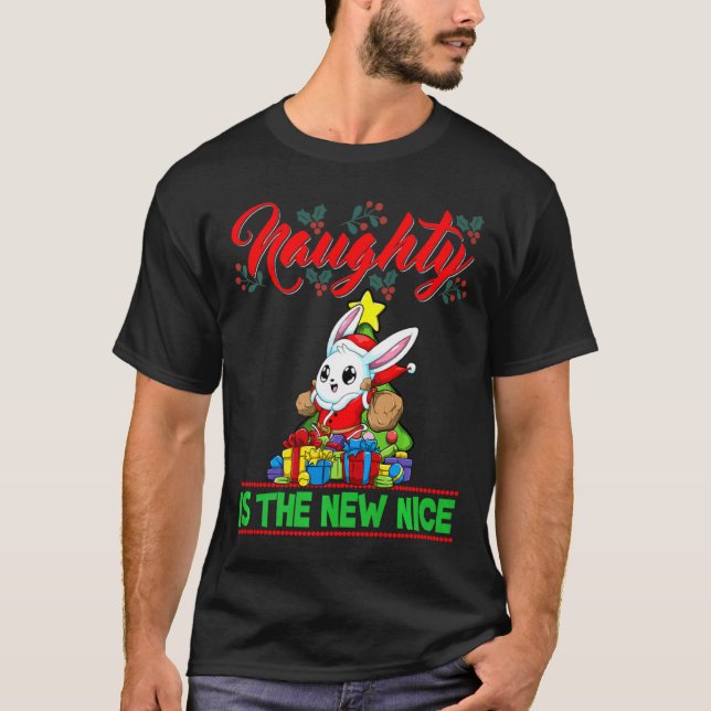 Camiseta Naughty Is The New Nice Christmas Santa Xmas Premi (Frente)