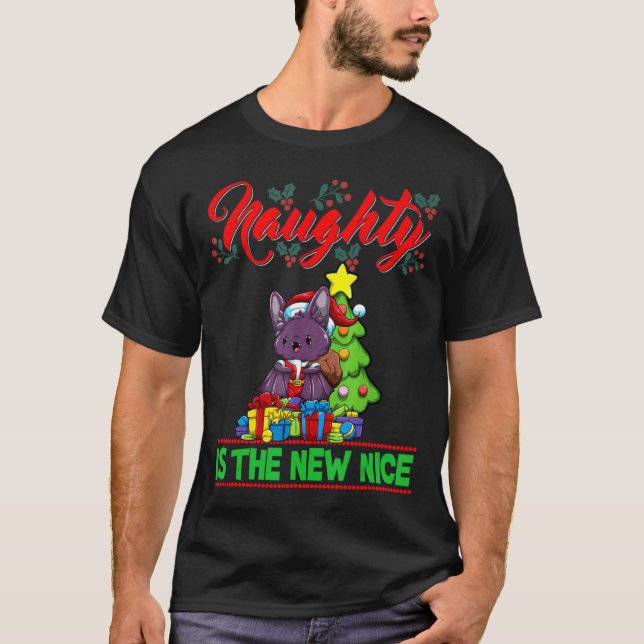 Camiseta Naughty Is The New Nice Christmas Santa Xmas T Shi (Frente)