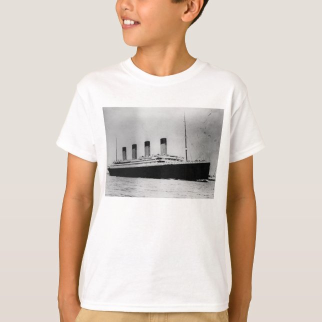 Camiseta Navio a vapor RMS do forro de passageiro titânico (Frente)
