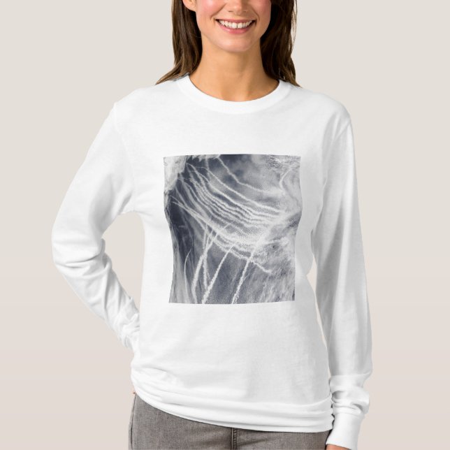 Camiseta Navio atravessa o oceano Pacífico norte (Frente)