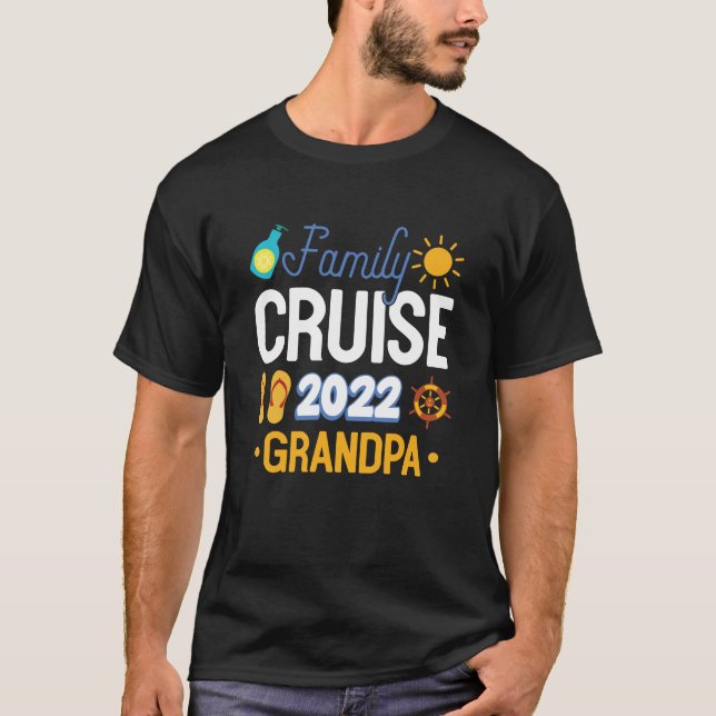 Camiseta Navio Novelty Cruise Familiar 2022 Vovô Cruising (Frente)