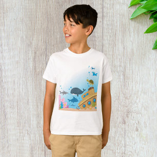 Camiseta Navio Submerso E Peixes
