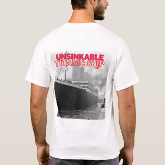 Camiseta Navio Titanic Insinível