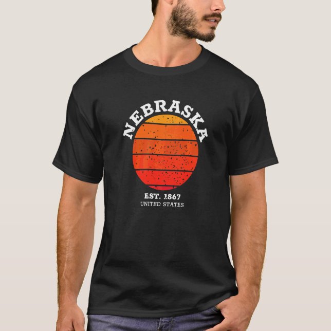 Camiseta Nebraska Retro Sunset Vintage Sports Ne (Frente)