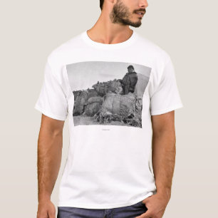 Camiseta Negociante Eskimo da pele em Nome, fotografia de
