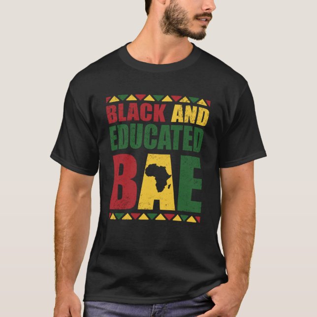 Camiseta Negra e Educada História Negra Mês África (Frente)